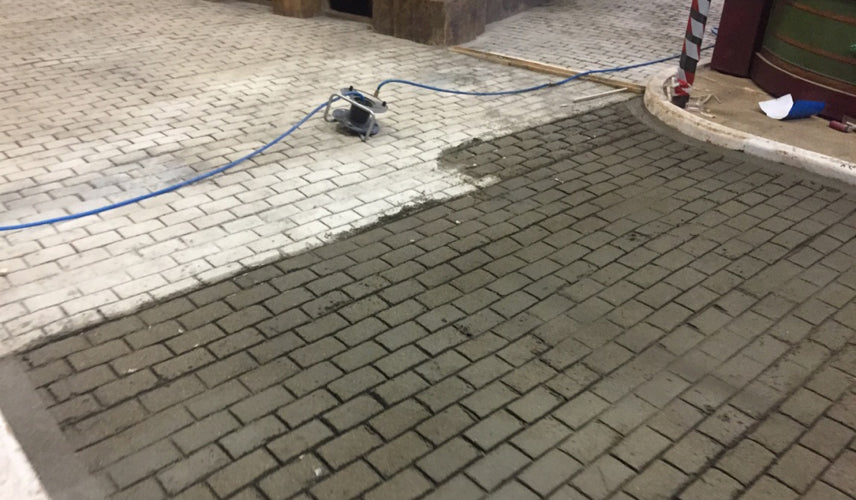 The cobbles go down. 