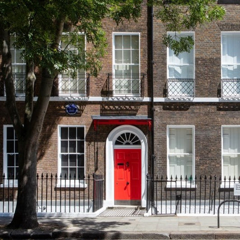Entrance to Charles Dickens Museum