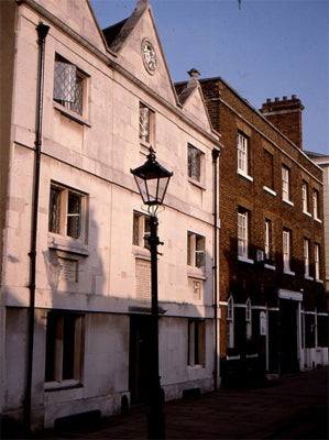 Six Poor Travellers House © Copyright Christopher Hilton